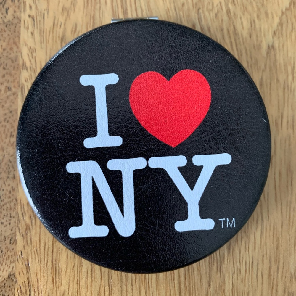 ❤️ I Love NY Compact Mirror NYC New York City Souvenir Purse Mirror